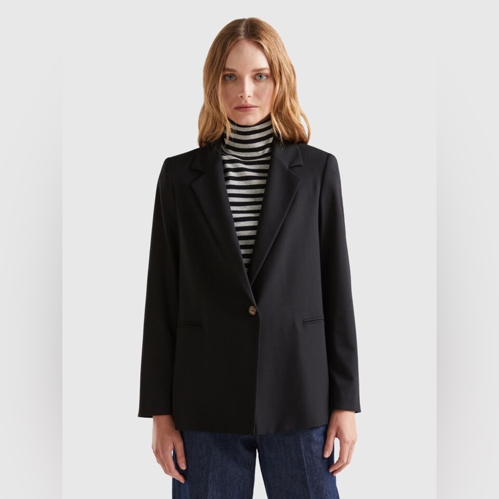 NWOT United Colors of Benetton Black Blazer